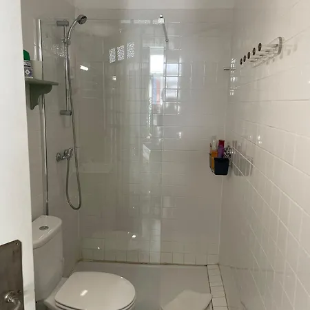 Estudio Historico Seculo XIX Com Varanda E Vistas Para A Baixa ポルト