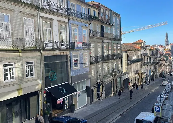 Apartamento Estúdio Histórico Século Xix Com Varanda E Vistas A Baixa *