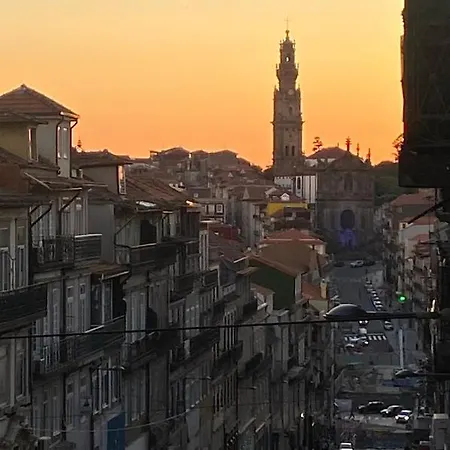 Estudio Historico Seculo Xix Com Varanda E Vistas A Baixa Lejlighed Porto
