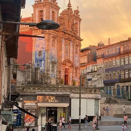 شقة Estudio Historico Seculo Xix Com Varanda E Vistas A Baixa